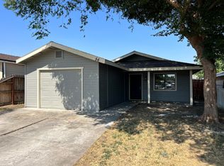 56 N Doree St, Porterville, CA 93257