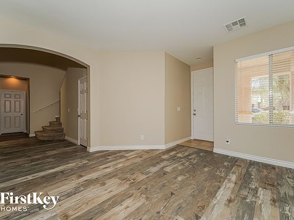 2nd image of 4421 Little Blue Heron Ave