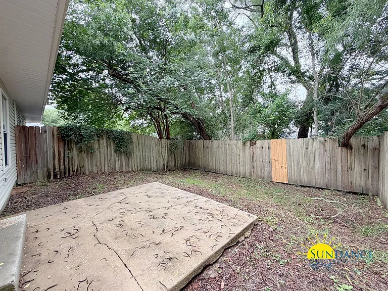 360 Schneider Dr #6 — Photo 19