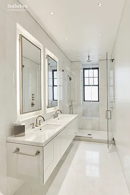 Sold by Sotheby's International Realty | media 25