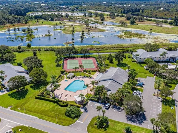 839 Lake Orchid Cir #839, Vero Beach, FL 32962