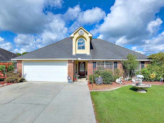 2nd image of 26603 Parkwood Dr