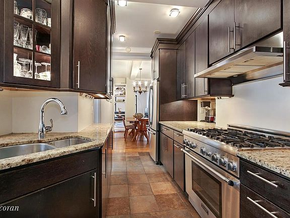 2nd image of 50 W 96th St APT 5B