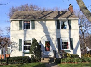 273 Antlers Dr, Rochester, NY 14618