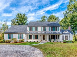 65 Plimpton St, Walpole, MA 02081