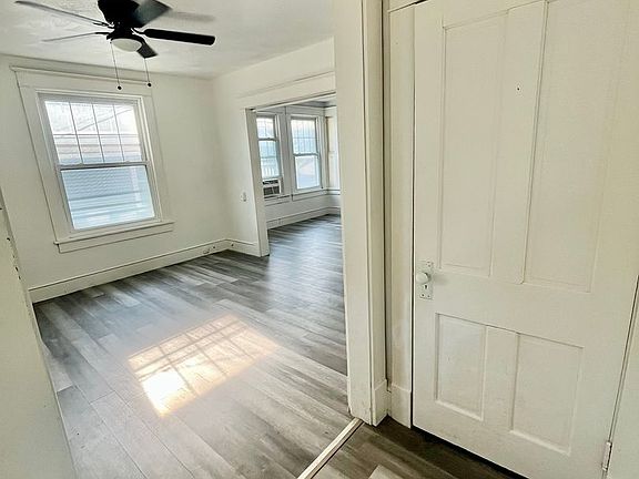 4th image of 387 E Howard St #A