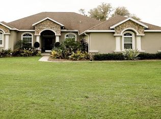 5221 Bailey Rd, Plant City, FL 33565