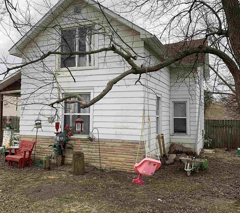 2nd image of 721 Russell Ave