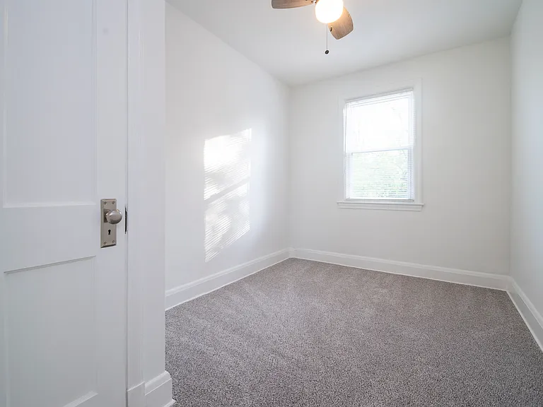 2493 Fairway — Photo 19