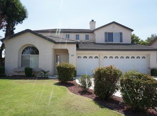 5303 Edge Water Dr, Bakersfield, CA 93312