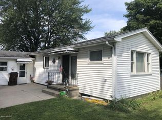 351 W 1st St, Stanton, MI 48888