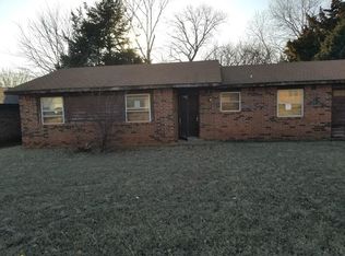 907 Pinebrook Dr, Guthrie, OK 73044
