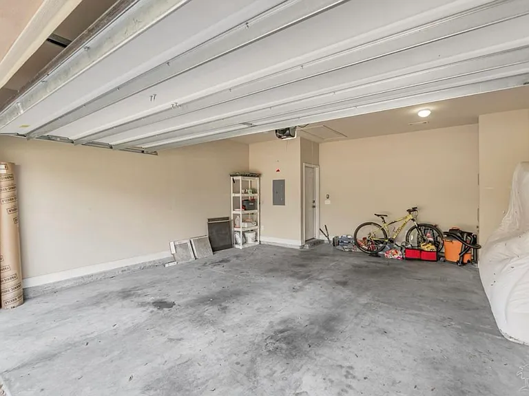 5811 Rustic Ridge Cir — Photo 21