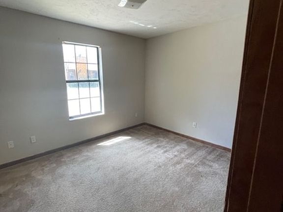 5th image of 3423 N Carnation Ct