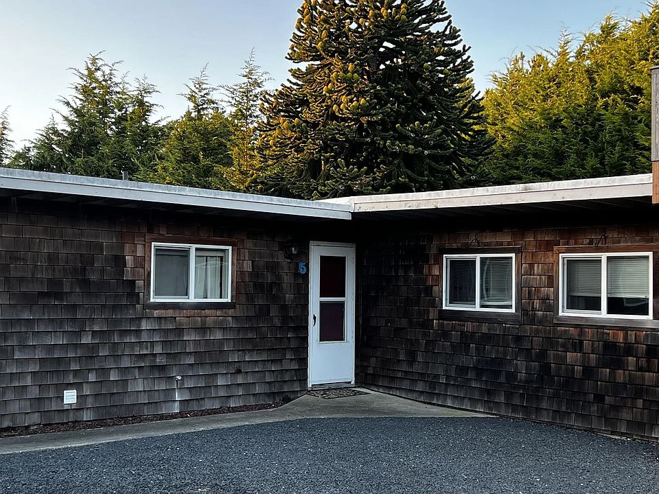 1st image of 1611 Ocean Beach Blvd S #5