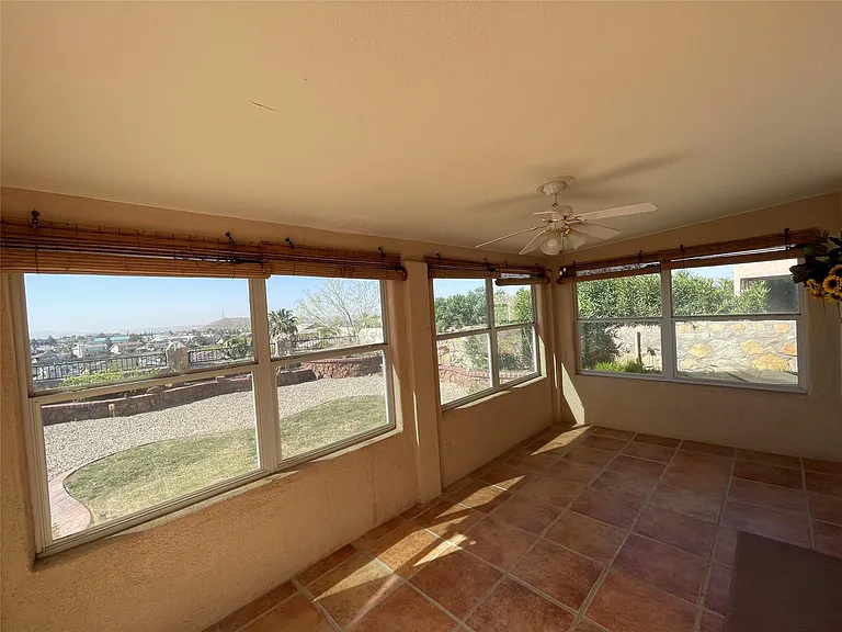 7312 Camino Del Sol — Photo 18