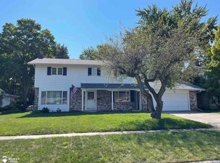 1817 Lynbrook Dr, Flint, MI 48507