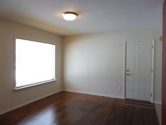 2nd image of 3500 Superior St