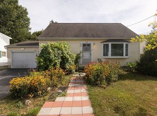 116 Miller Dr, East Syracuse, NY 13057