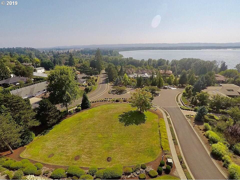 2nd image of 2100 NW 84th Loop