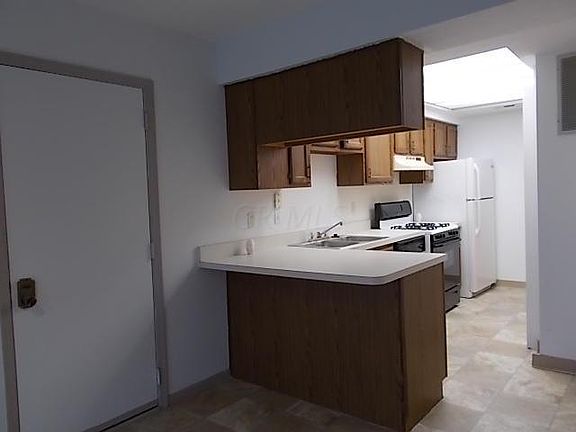 3rd image of 4978 Deer Run Pl
