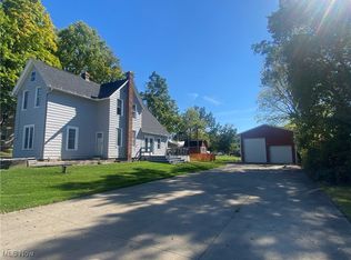 3016 Wadsworth Rd, Barberton, OH 44203