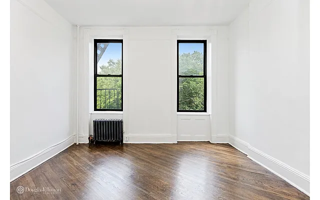 Rented by Douglas Elliman | media 35