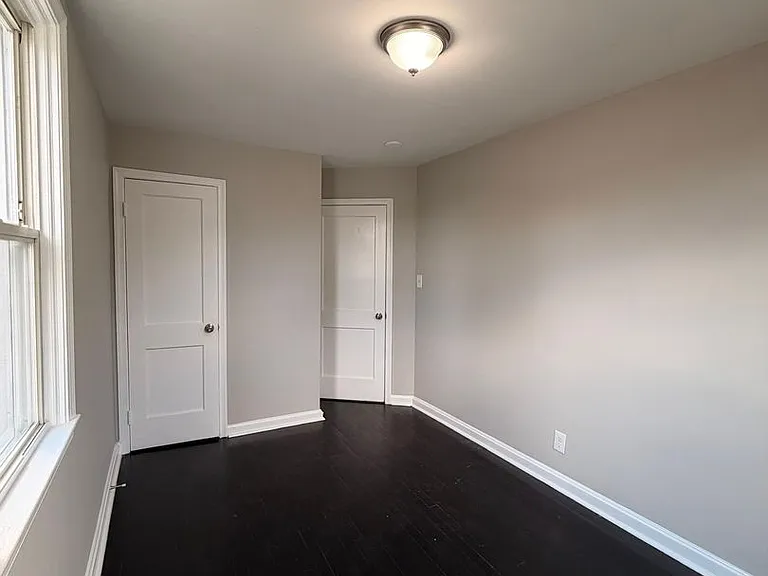 7863 Saint Fabian Ln — Photo 8