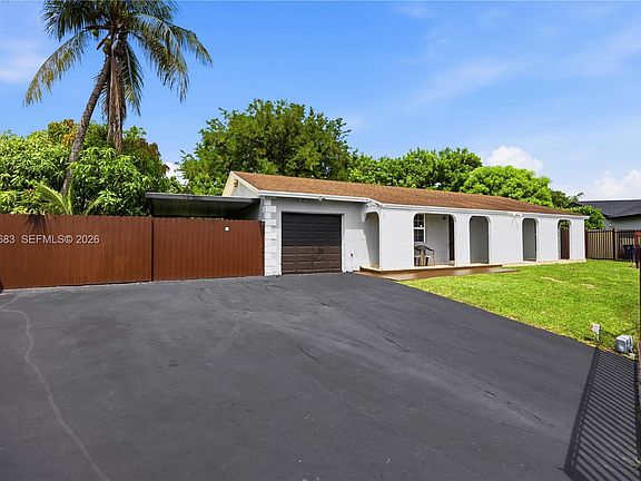 2nd image of 26080 SW 132nd Pl