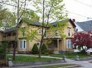 83 High St APT 3, Auburn, ME 04210