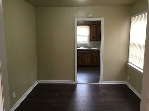 5th image of 2616 NE 18th St
