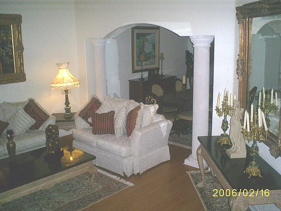 Leads into Formal Dining
