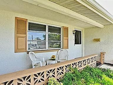 3rd image of 7936 Mimosa Dr