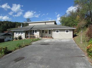 113 Colbaugh Ln, Elizabethton, TN 37643