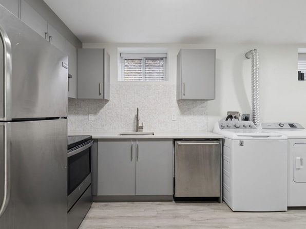 2 bedroom rental in Vancouver — photo 15