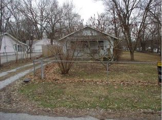 6911 NE 56th St, Kansas City, MO 64119