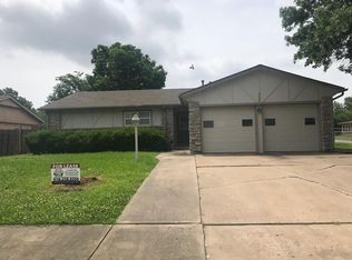 9206 E 57th St S, Tulsa, OK 74145