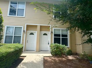 3584 SW 30th Way APT 127, Gainesville, FL 32608