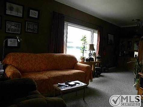 2nd image of 706 E C St