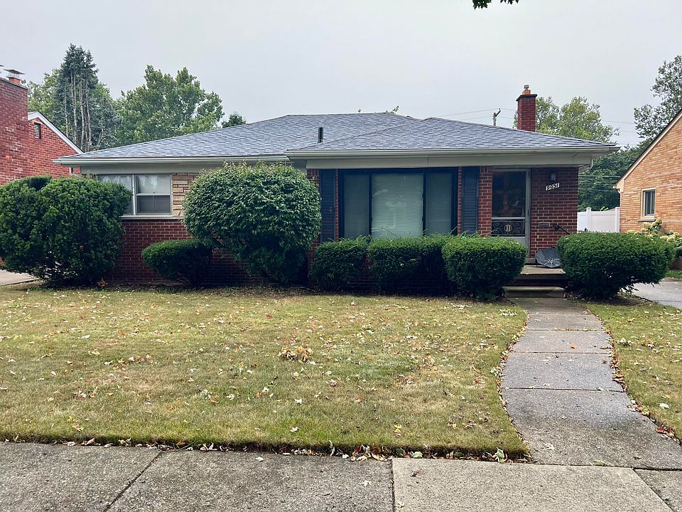 1st image of 9031 Mercedes Ave
