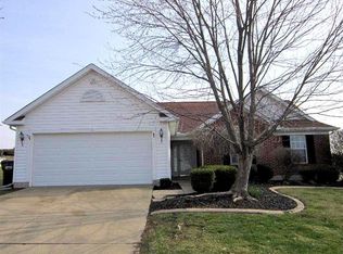 1602 Cantebury Ln, Lebanon, OH 45036