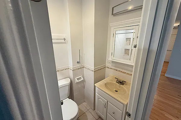 27-29 Lambert St #1L — Photo 4