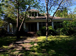 502 W Main St, Ladonia, TX 75449