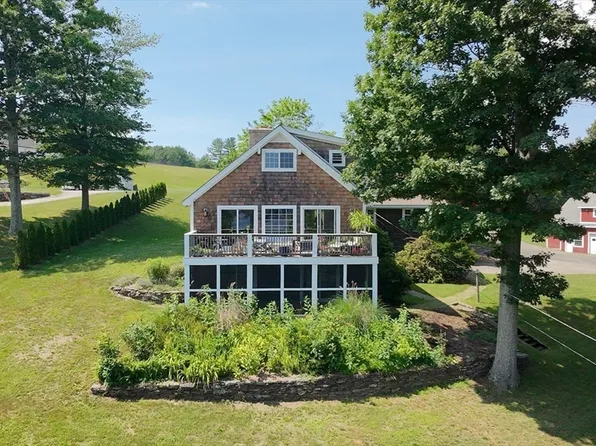 77 Chickering Rd, Spencer, MA 01562