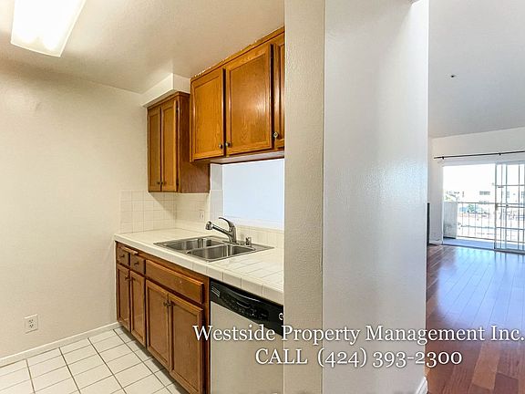 5th image of 12311 Pacific Ave APT 5