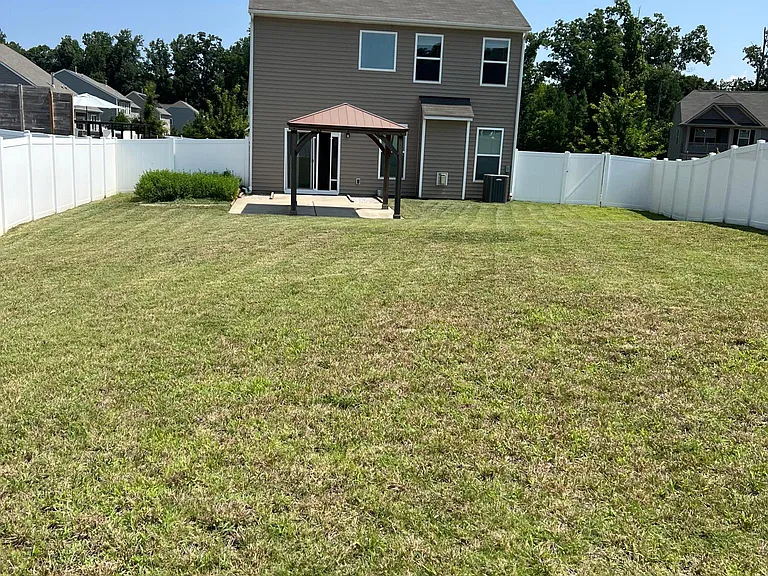 3821 Lampasas Ln — Photo 3