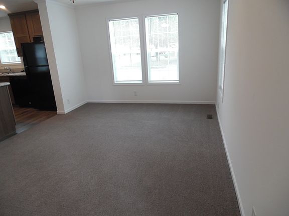 2nd image of 169 Maplebrook St SE #150