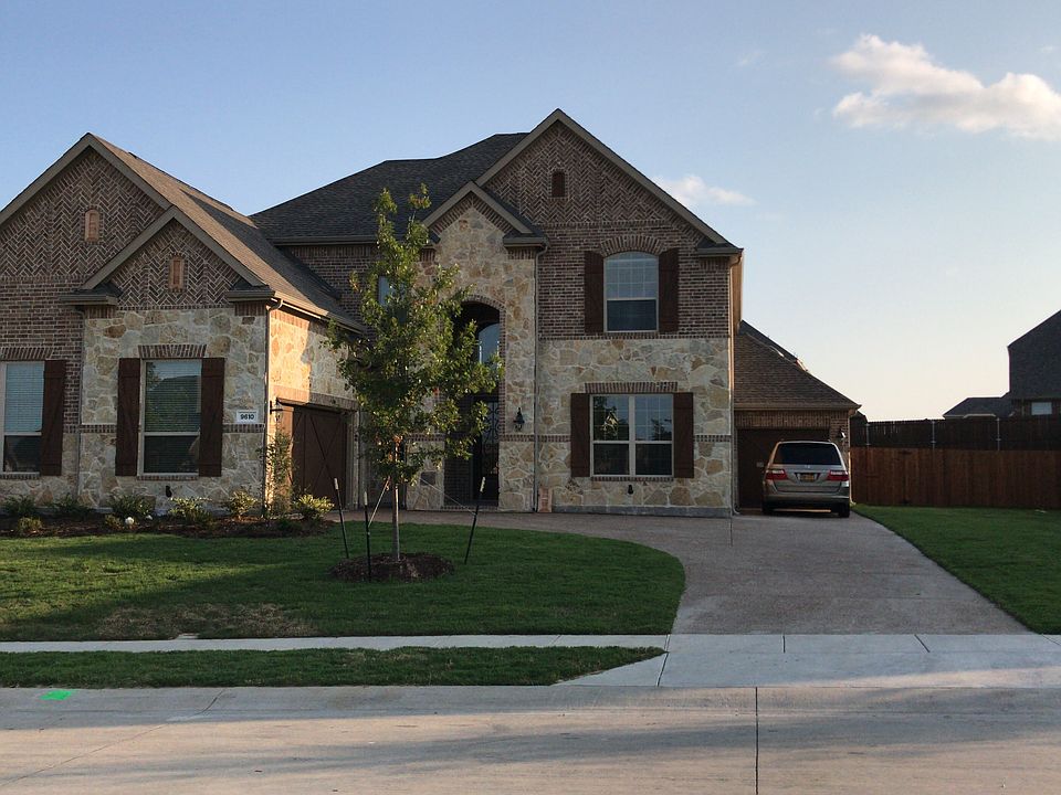 1st image of 9610 Clubhouse Cir
