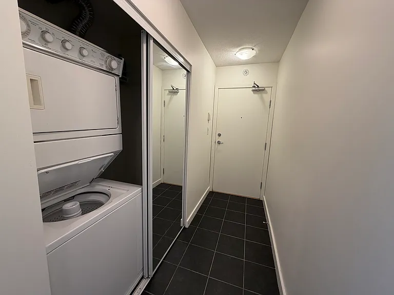 550 Pacific St #1606 — Photo 11
