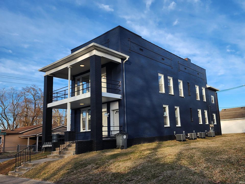 1st image of 800 Line St